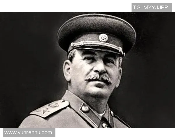 昔日苏联足球传奇球星盘点与影响力分析 昔日苏联足球传奇球星盘点与影响力分析